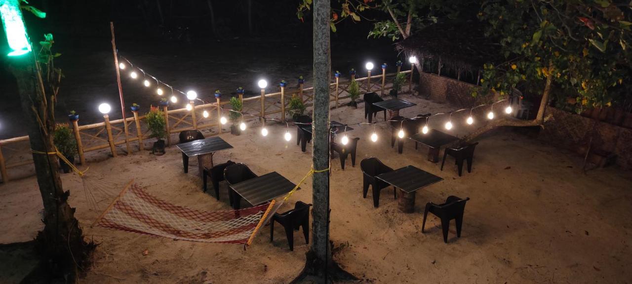 Marari Blue Whale Beach House Alappuzha Buitenkant foto