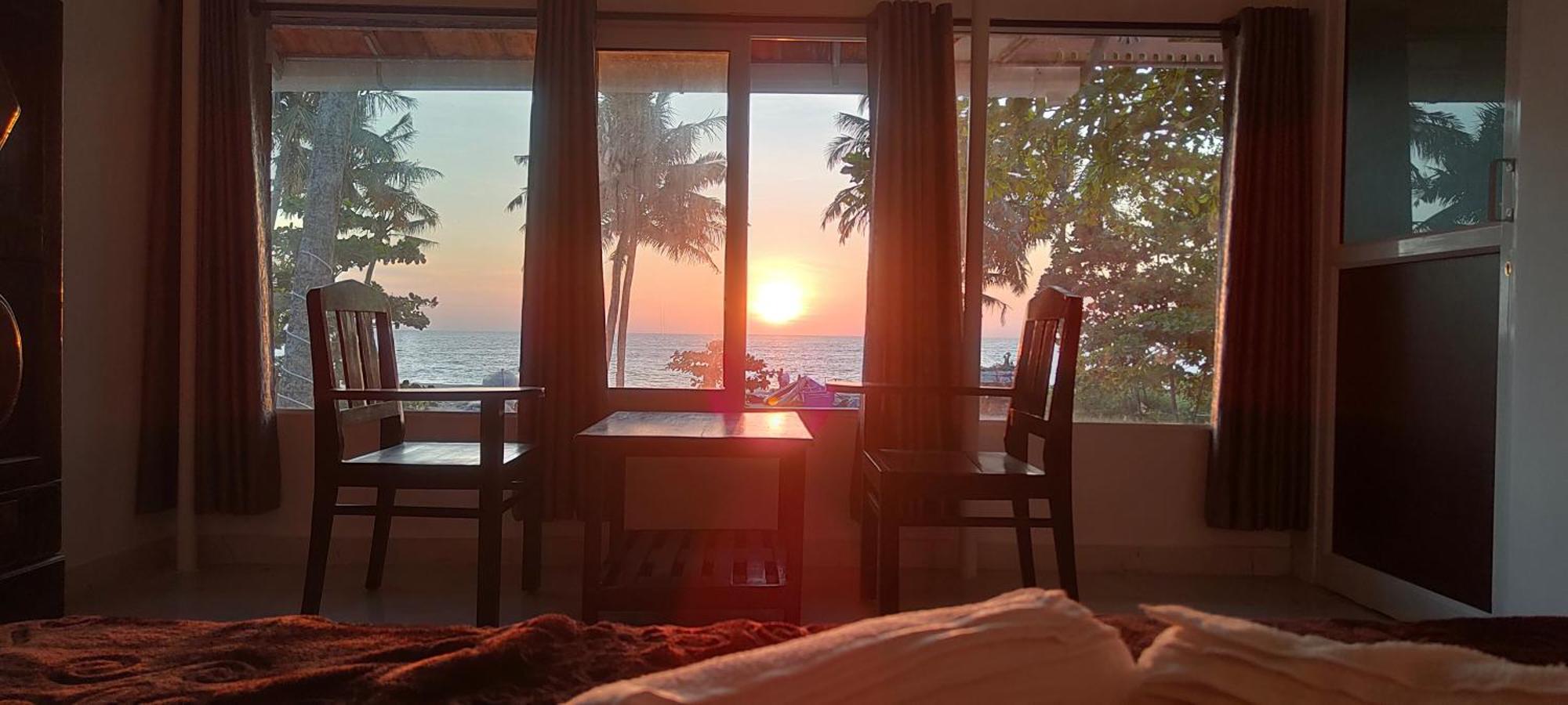 Marari Blue Whale Beach House Alappuzha Buitenkant foto