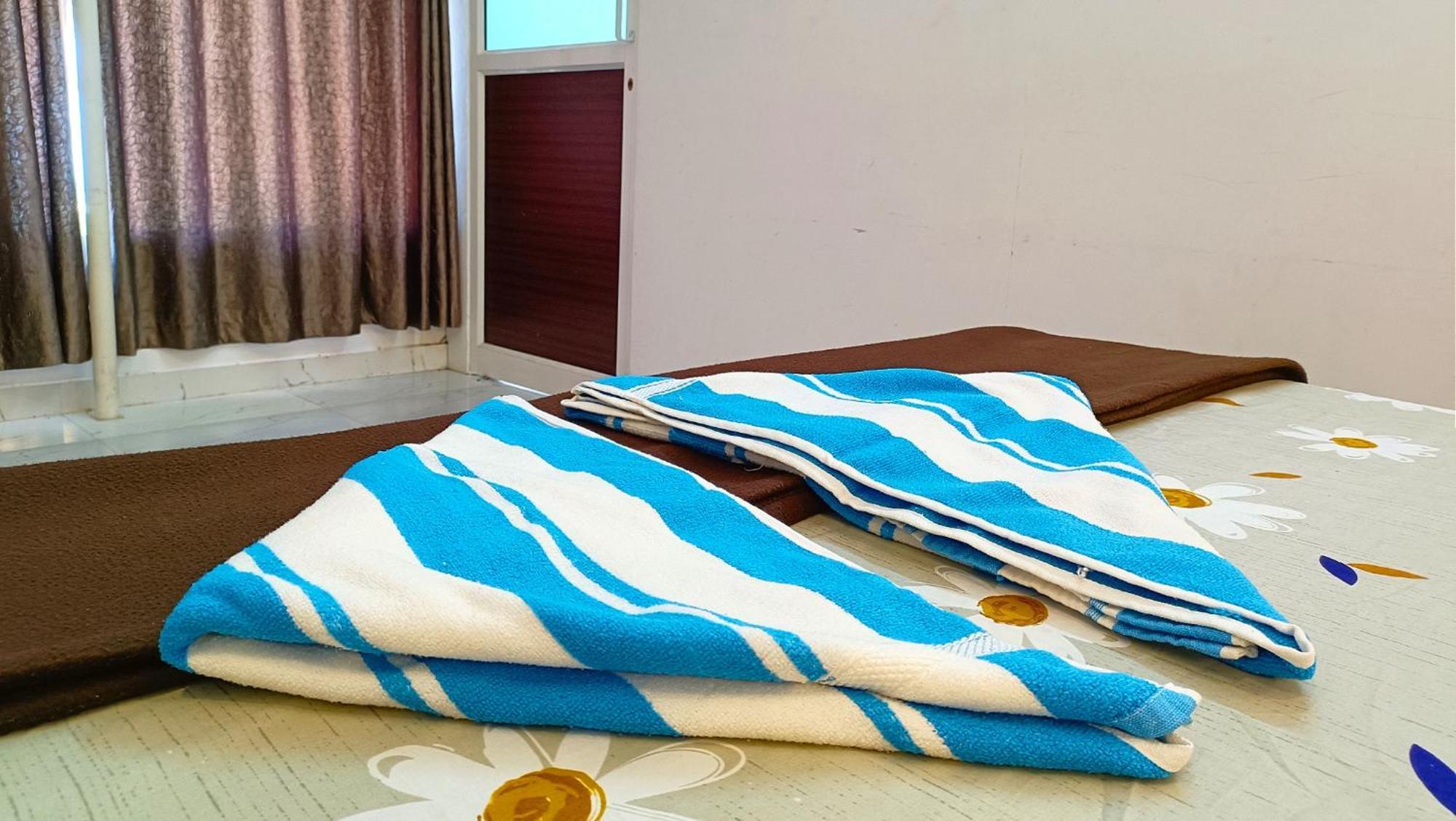 Marari Blue Whale Beach House Alappuzha Buitenkant foto